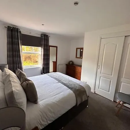 Apartment In Queens Court, Banchory Inchmarlo Exterior photo