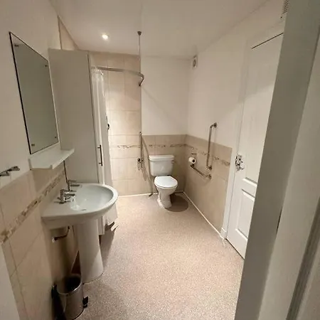 Apartment In Queens Court, Banchory Inchmarlo Exterior photo